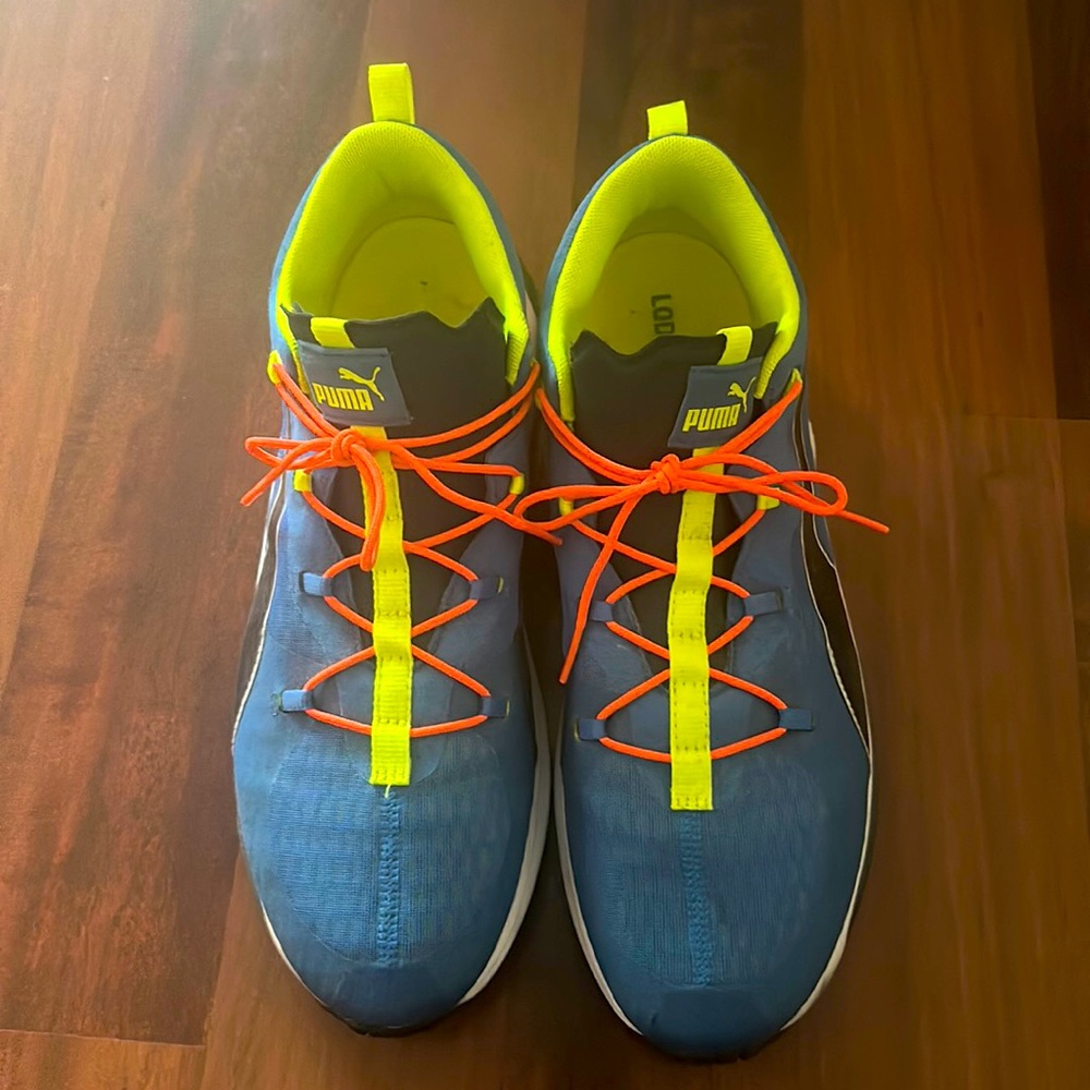 Puma Sneakers